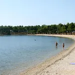 Novigrad 6951a Novigrad Istria