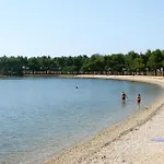 Novigrad 6951a Novigrad Istria