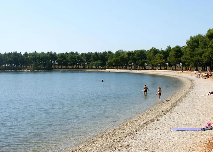 Novigrad 6951a Novigrad (Istria)