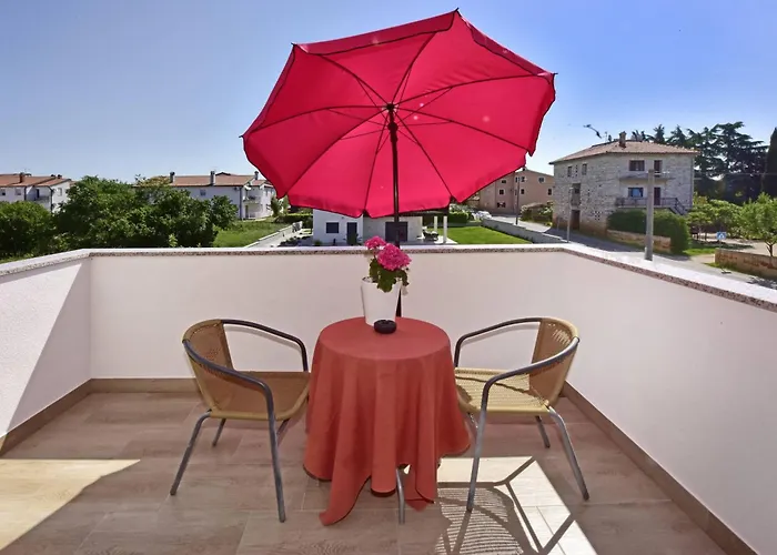 Novigrad 6951a Apartment Novigrad (Istria)